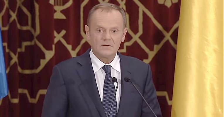 Donald Tusk in Parlamentul Romaniei captura video TVR