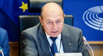 Traian Băsescu, la câteva ore de a fi dat afară din vila de protocol. RAAPPS i-a dat ultimatum