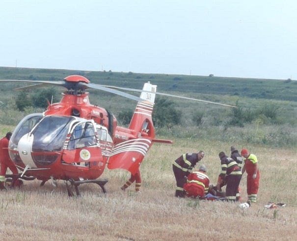 (FOTO) Grav accident rutier în județul Constanța. Intervine elicopterul SMURD
