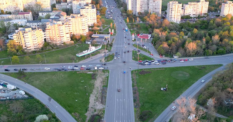 pasaj intrare constanta