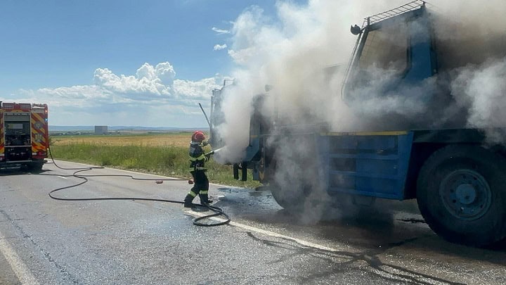 pompieri incendiu tulcea