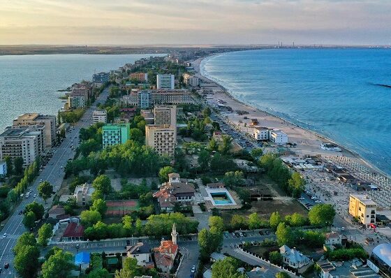 mamaia de sus