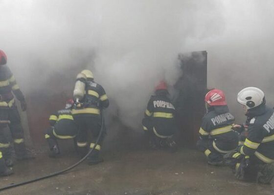 pompieri incendiu tulcea