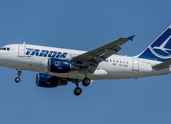 avion tarom foto Adrian Catana