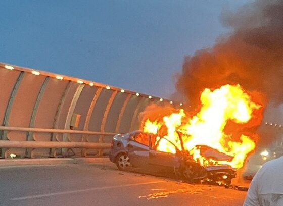 incendiu masina pod butelii