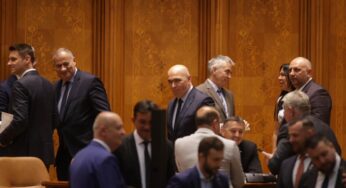 Guvernul Bolojan rămâne în funcție, moțiunea de cenzură a picat la vot