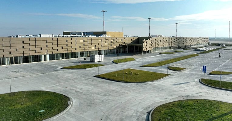 MK aeroport modernizat