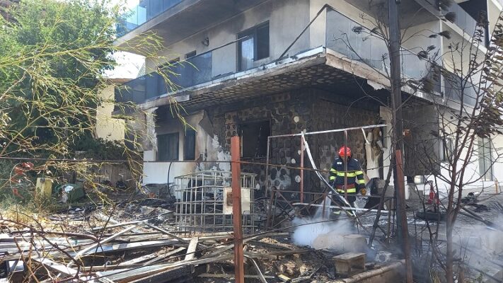 incendiu rulota Mamaia Nord