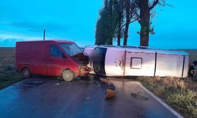 accident tulcea microbuz auto
