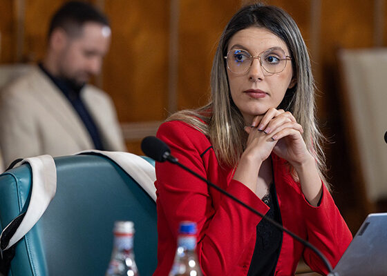 diana buzoianu