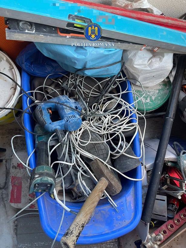 bunuri furate Lumina bunuri furate Lumina