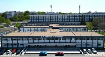 Incendiu la o casă din Medgidia. O femeie a fost transportată la spital cu arsuri pe 50% din suprafața corpului