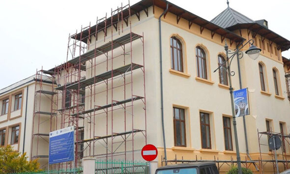 liceul mihai eminescu