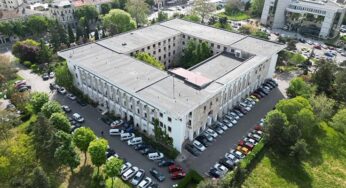 Primăria Constanța cumpără materiale și echipamente didactice pentru liceele din oraș în valoare de 2 milioane de lei