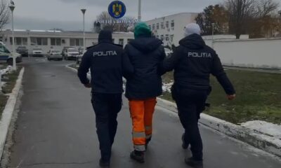 barbat retinut corbu