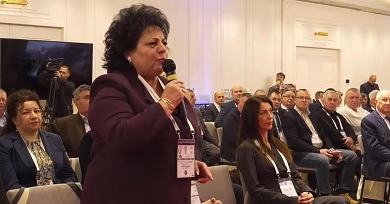 Mariana Gaju la Acor