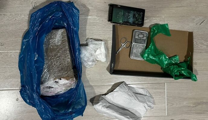 perchezitii club noapte