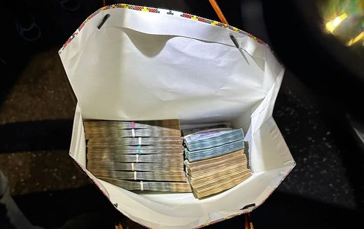 perchezitii club noapte