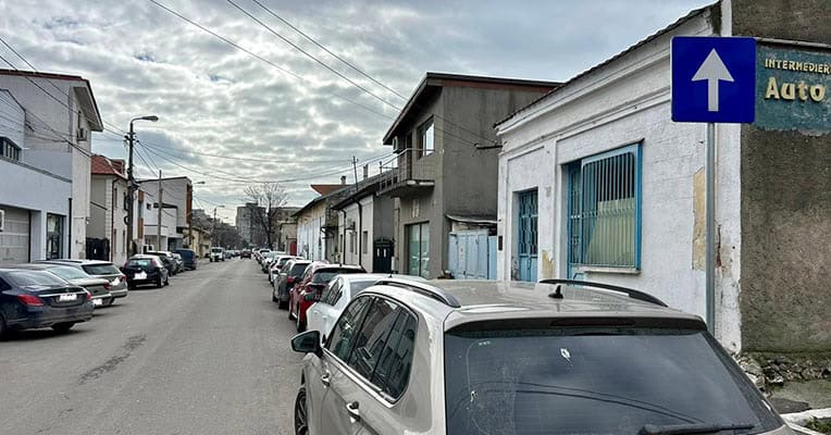 sens unic avram iancu