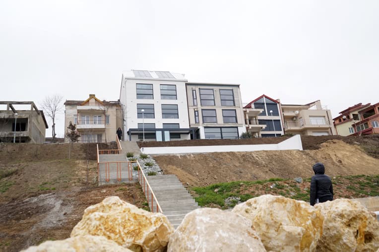 Agigea vilele antipa