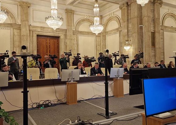 dezbateri buget parlament