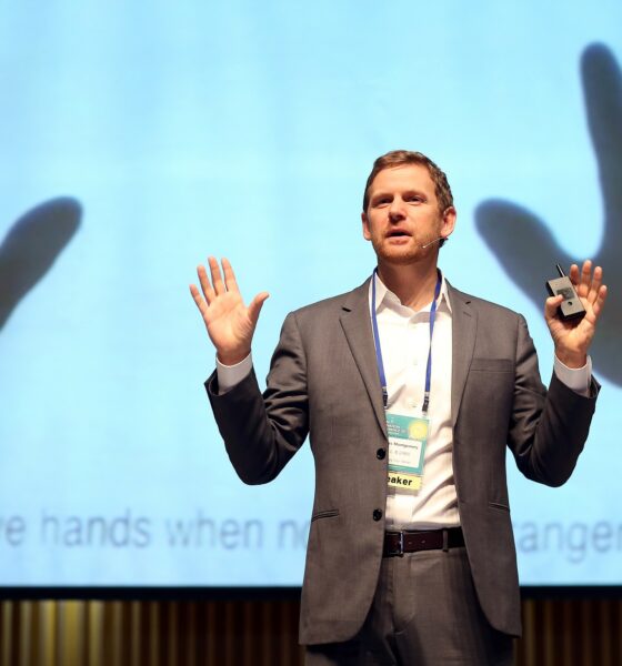 Charles Montgomery Horizonal