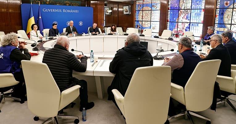 dezbatere legea salarizarii