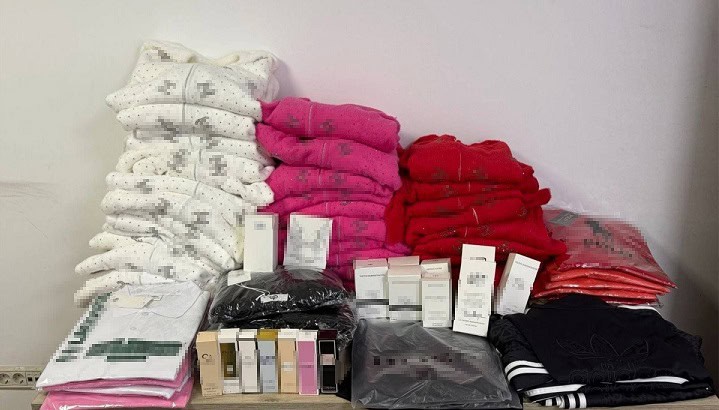 haine si parfumuri garda haine si parfumuri garda