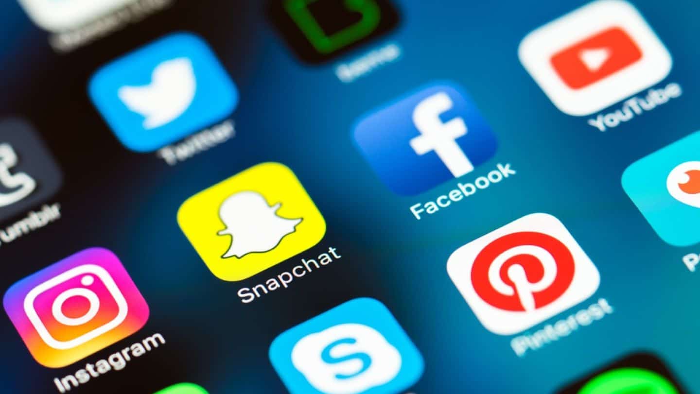 retele de socializare
