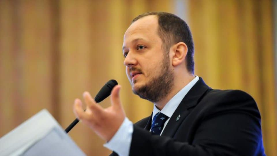 Adrian Papahagi