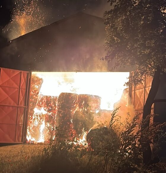 incendiu baloti