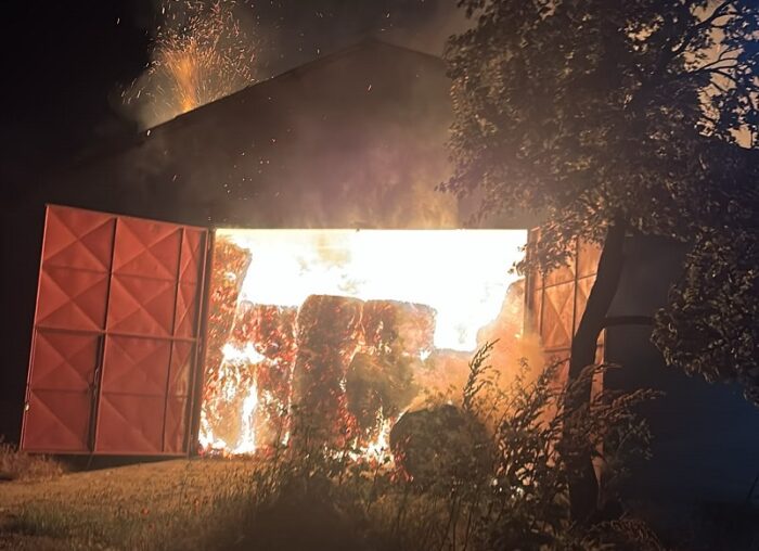 incendiu baloti