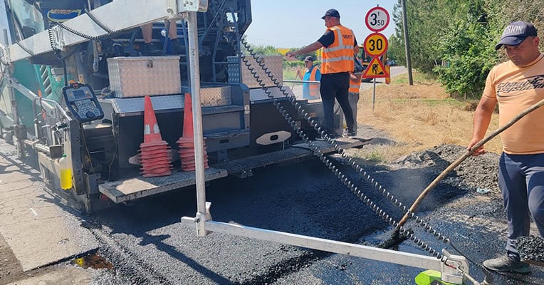 asfaltare drumuri judetene poiana