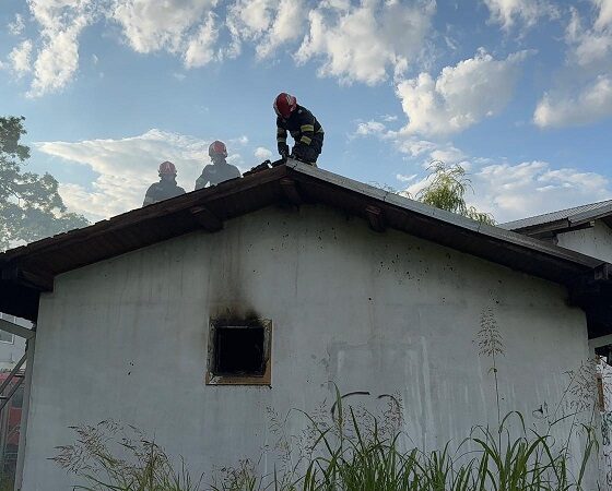 incendiu tulcea casa dezafectata