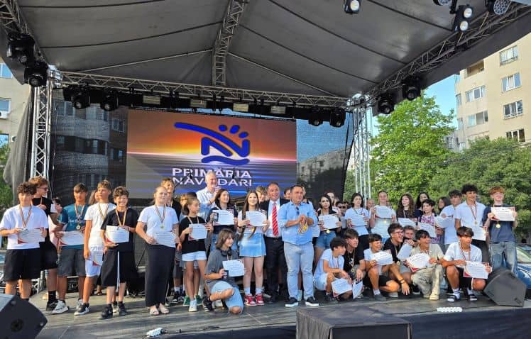 premiere elevi navodari