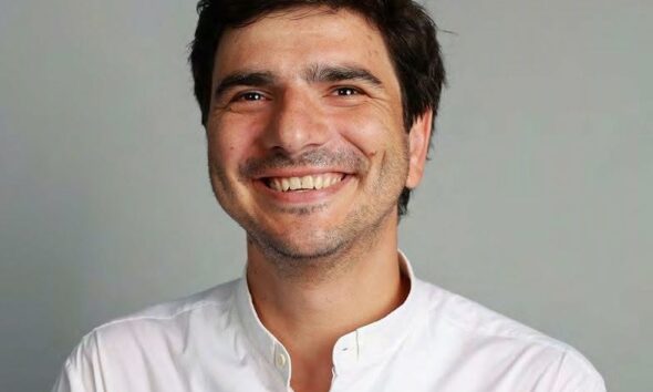Alex Bogdan