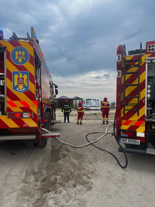incendiu plaja incendiu plaja