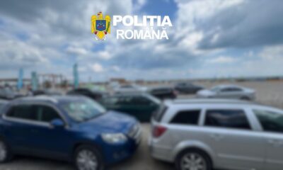 masini pe plaja