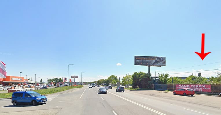 Hypermarket vizavi de Hornbach.jpg