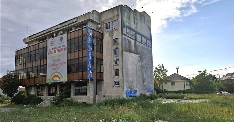 Spital de pediatrie la Lazu.jpg