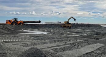 30 de hectare de plajă nou creată în cadrul proiectului de reducere a eroziunii costiere în zona Mangalia-Saturn