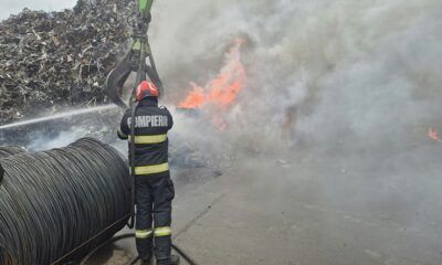 incendiu port deseuri