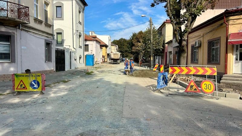 lucrari strada lahovari